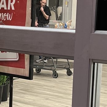 Fry's - Lazy fry's employee - Grocery Near Me - Phoenix, Arizona