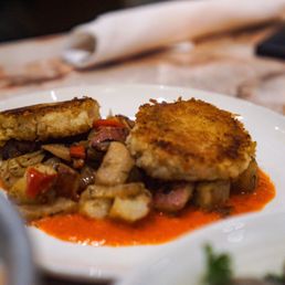 Dungeness Crab Cakes