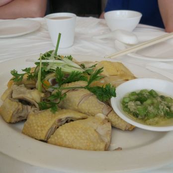 Keung Kee - Steamed chicken - Cantonese Near Me - Montreal, Quebec Keung Kee - Steamed chicken - Cantonese Near Me - Montreal, Quebec