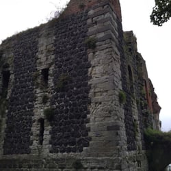 Burgruine Kaiserswerth - Außenansicht