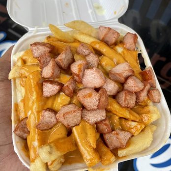 Hamburguesas Uruapan - Salchi Papas. Lunch 9/10/2022 - Burgers Near Me - Compton, California Hamburguesas Uruapan - Salchi Papas. Lunch 9/10/2022 - Burgers Near Me - Compton, California