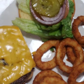 Orange Social - What a nice burger!! - American Near Me - Orange City, Florida