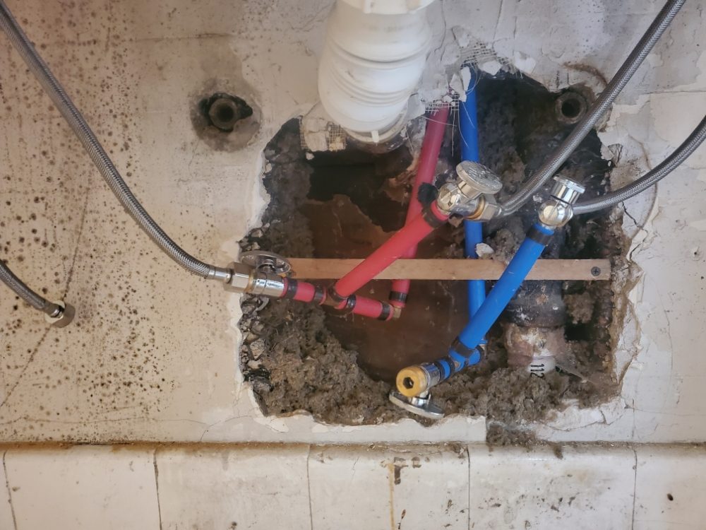 Slide of Mike's Friendly House Doctor Service