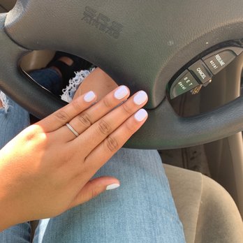 Mani Pedi Me - Gel mani - Nail Salons Near Me - Overland Park, Kansas