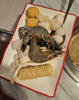 Broadway Hotpot & Bar by null