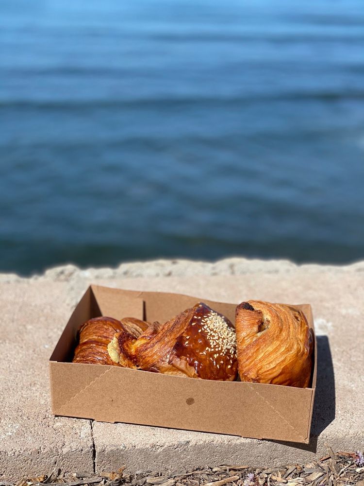 WAYFARER BREAD & PASTRY 693 Photos & 477 Reviews 5525 La Jolla Blvd