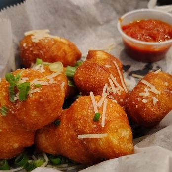 Mad Batter Kitchen - Garlic knots and marinara sauce - Pizza Near Me - Sylva, North Carolina Mad Batter Kitchen - Garlic knots and marinara sauce - Pizza Near Me - Sylva, North Carolina