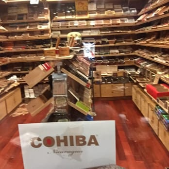 Fat Stogies Cigar Lounge - Wide selection of Cigars - Tobacco Shops Near Me - Encino, California