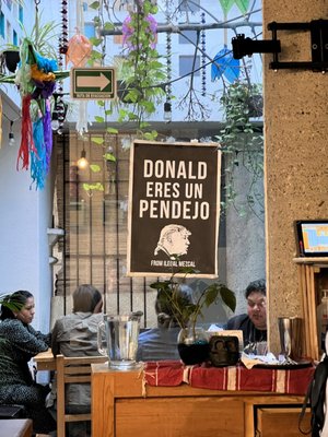 El Tendajon by null