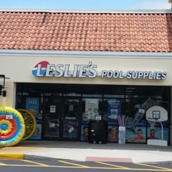 Leslie's