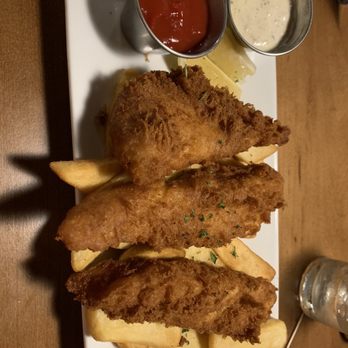 Dundee Dell - World Famous Fish & Chips - Cocktail Bars Near Me - Omaha, Nebraska
