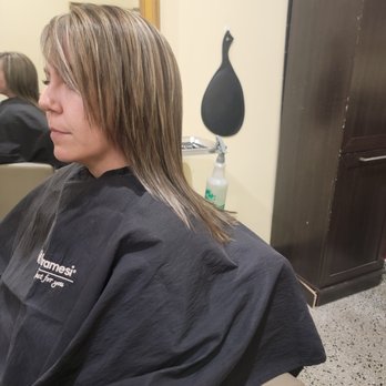 The Beauty parlor - Hair Salons Near Me - Big Spring, Texas The Beauty parlor - Hair Salons Near Me - Big Spring, Texas