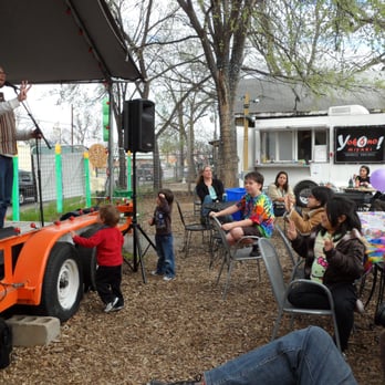 Mister Bradley's Musical Jam! - Mister Bradley's Musical Jam at Caleb's birthday at the East Side Food Park - Performing Arts Near Me Mister Bradley's Musical Jam! - Mister Bradley's Musical Jam at Caleb's birthday at the East Side Food Park - Performing Arts Near Me