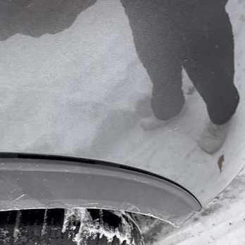 Ike Honda - more cracks between trim and body - Auto Repair Near Me - Marion, Illinois