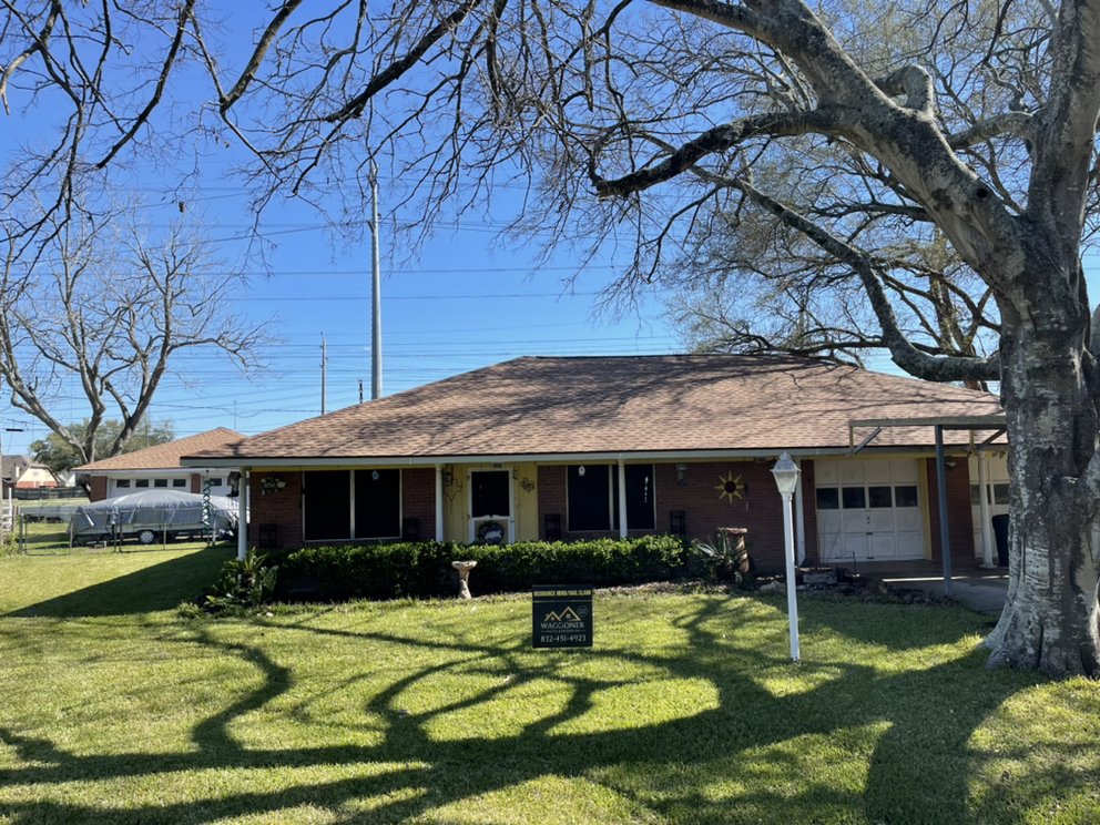 Slide of Waggoner Roofing & Restorations