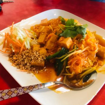 Thai Breeze Bistro - Pad Thai with Fried Tofu - Thai Near Me - Phoenix, Arizona Thai Breeze Bistro - Pad Thai with Fried Tofu - Thai Near Me - Phoenix, Arizona