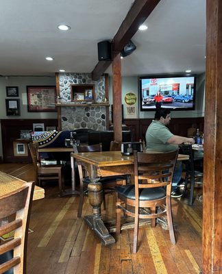 Boulevard Taphouse by null
