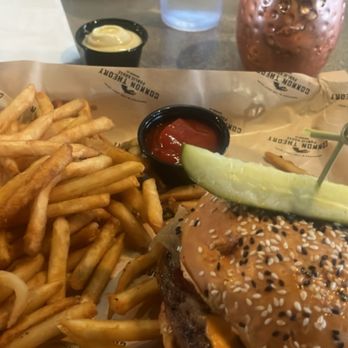 Common Theory - Gastropubs Near Me - San Diego, California Common Theory - Gastropubs Near Me - San Diego, California