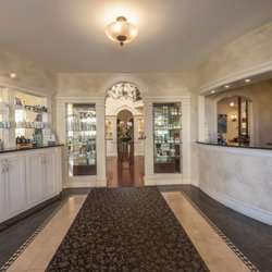 Andrew Michaels Spa & Salon