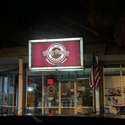 Tasty Pastry Bakery - Get there at 6:45 fit fresh bagels!
