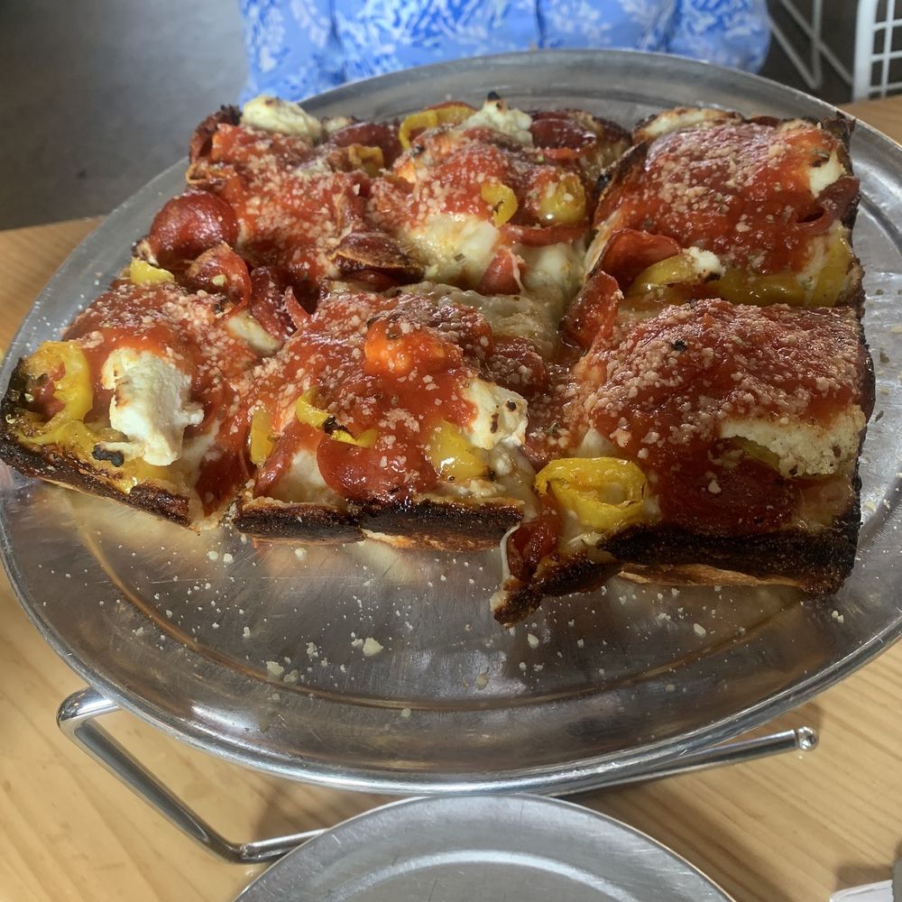 Grandma Bob's - Spicy Pepperoni pizza - Pizza Near Me - Detroit, Michigan