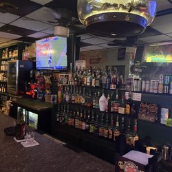 Danny's Lounge and Package Store - Well stocked bar but lacking in beer selection no Modelo Negro or Dos X amber  Mexican beers