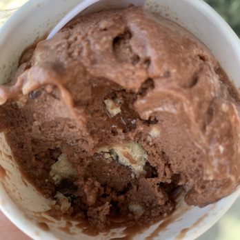 Morgan's Ice Cream - Fudged up cookie dough - Ice Cream & Frozen Yogurt Near Me - Fort Worth, Texas Morgan's Ice Cream - Fudged up cookie dough - Ice Cream & Frozen Yogurt Near Me - Fort Worth, Texas