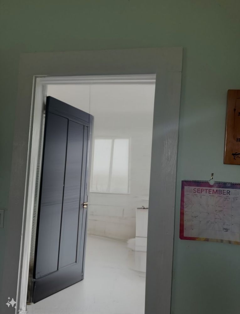 Slide of LKA Handy Repairs