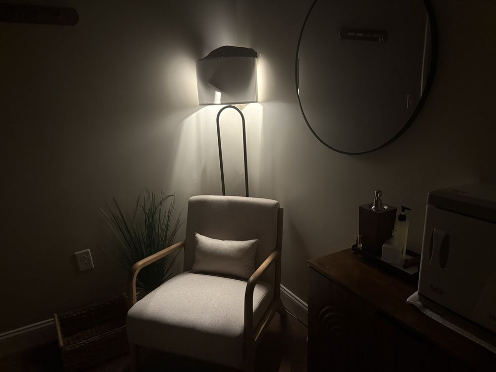 Massage House Thai Massage and Spa Logo