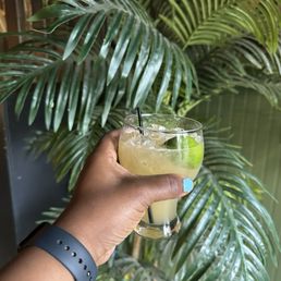 @msashleysteele on IG | Cadillac margarita @msashleysteele on IG | Cadillac margarita