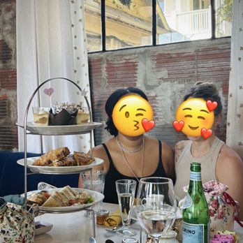 Queen Bee's Tea Room - Afternoon tea and bubbles! - Tea Rooms Near Me - Houston, Texas Queen Bee's Tea Room - Afternoon tea and bubbles! - Tea Rooms Near Me - Houston, Texas