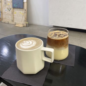 ELOREA - Iced Corn Latte,Midnight Dream - Perfume Near Me - New York, New York ELOREA - Iced Corn Latte,Midnight Dream - Perfume Near Me - New York, New York