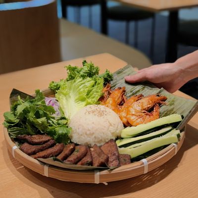 Jun Bistro by null