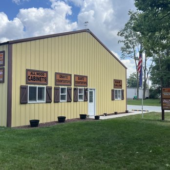 Hendron Cabinets & Countertops - Store front - Cabinetry Near Me - Wilmington, Illinois Hendron Cabinets & Countertops - Store front - Cabinetry Near Me - Wilmington, Illinois