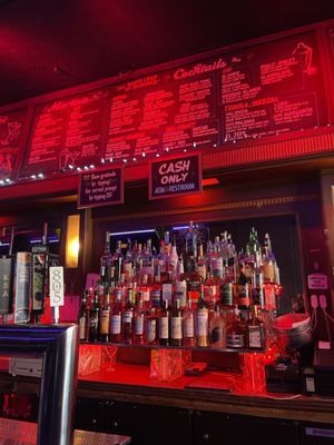 Blondie's Bar by null