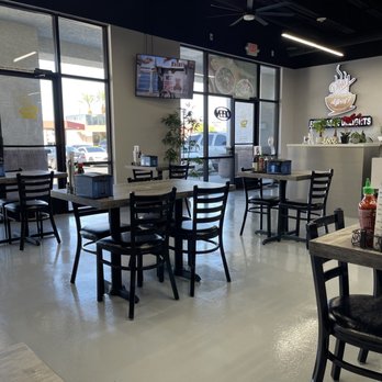District 7 Pho - Interior - very clean and cozy for me - Vietnamese Near Me - Las Vegas, Nevada District 7 Pho - Interior - very clean and cozy for me - Vietnamese Near Me - Las Vegas, Nevada