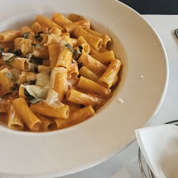 RoccoVino's Italian Restaurant - Pasta with vodka sauce - Pizza Near Me - Carol Stream, Illinois RoccoVino's Italian Restaurant - Pasta with vodka sauce - Pizza Near Me - Carol Stream, Illinois