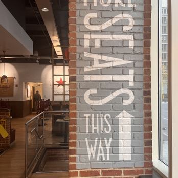 Pret A Manger - Forbidden sitting area - Coffee & Tea Near Me - New York, New York