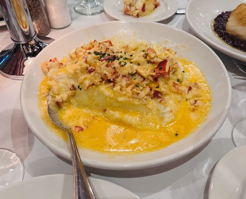 Morrie’s Steakhouse by null