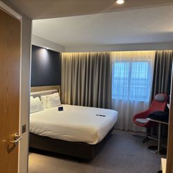 Holiday Inn Express 