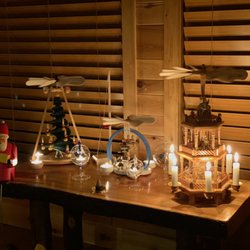 Frankenmuth Clock & German Gift - Check out our amazing selection of German Made Pyramids, Smokers, Nutcrackers, Blown Glass Radiometers, and *NEW* Wooden Toy Figures!!