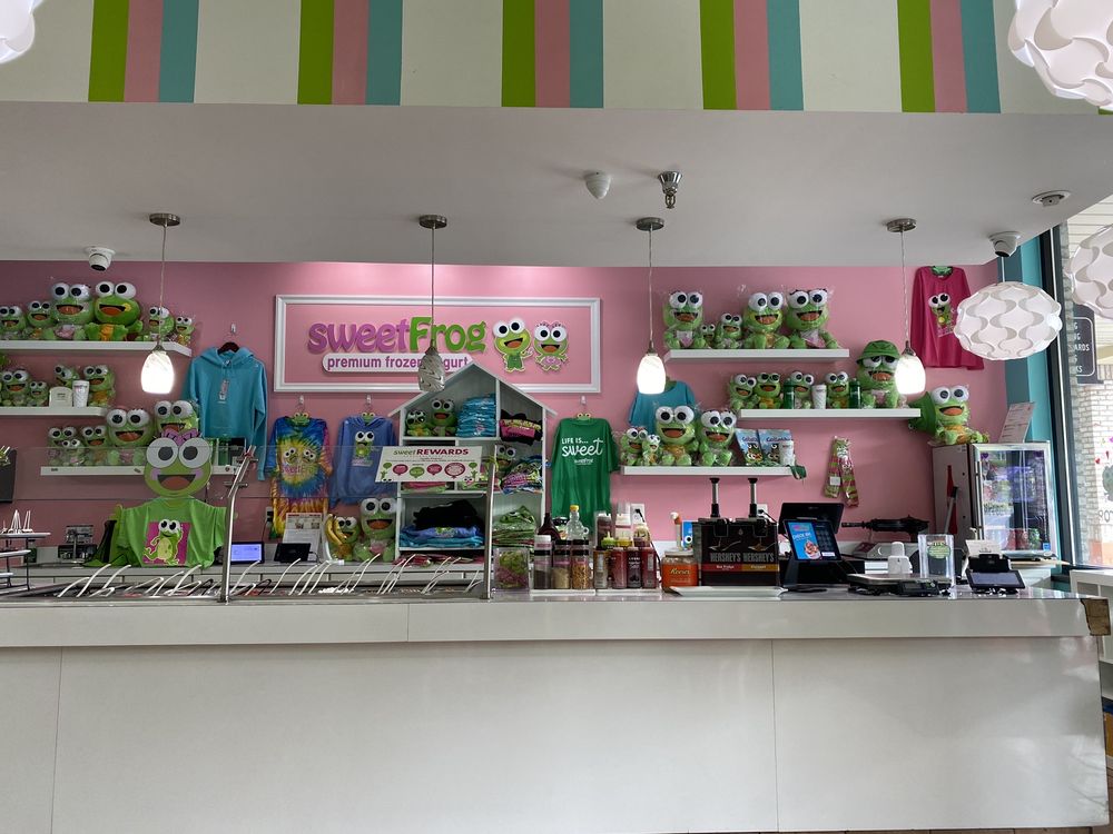 SWEETFROG PREMIUM FROZEN YOGURT Updated November 2024 29 Reviews