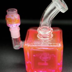 Social Glass freezable water pipe