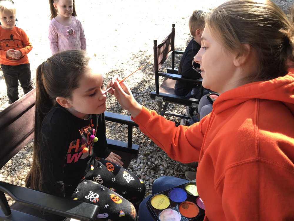 MECCA FAMILY FARMS Updated September 2024 425 Delmar Dr, Roach