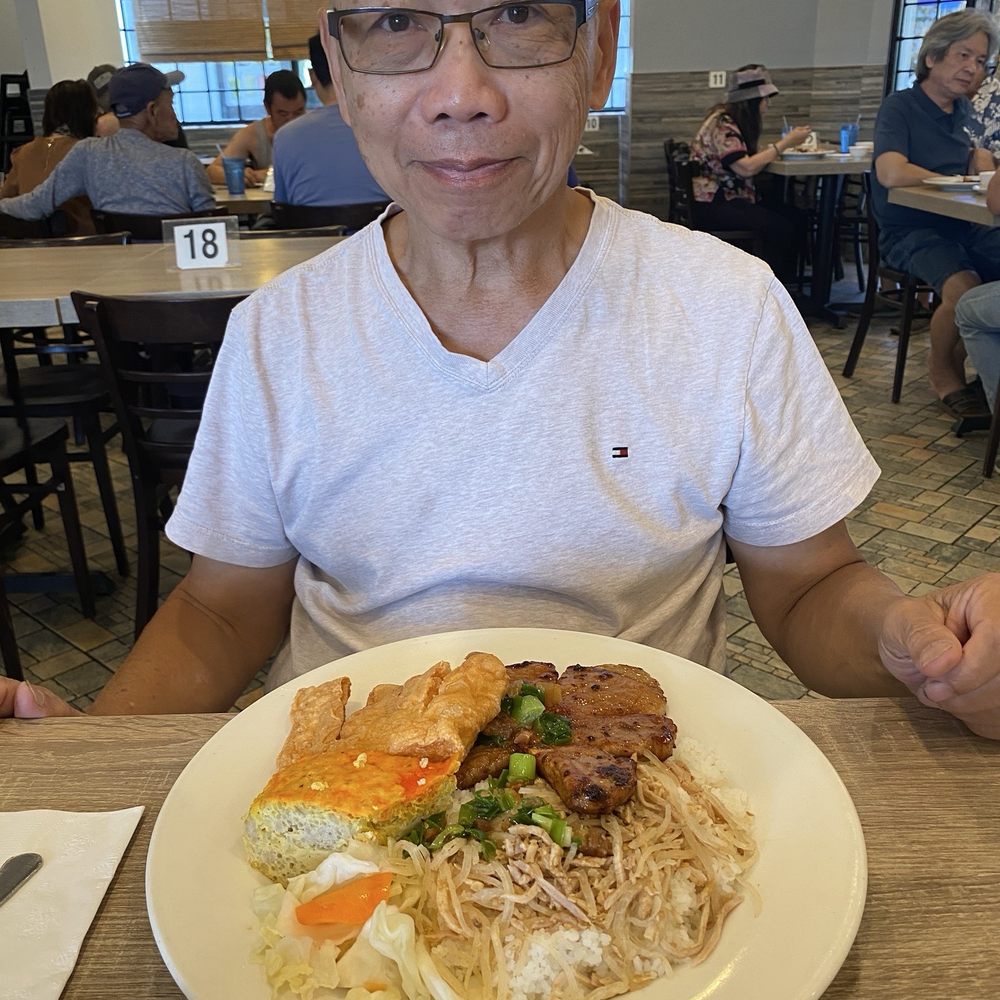 Com Tam Thanh - 8. Com Tam Bi Cha Suon Tau Hu Ky. - Vietnamese Near Me - Westminster, California Com Tam Thanh - 8. Com Tam Bi Cha Suon Tau Hu Ky. - Vietnamese Near Me - Westminster, California
