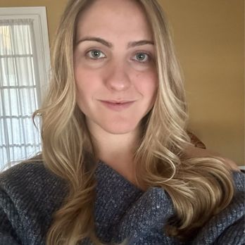 Salon Verde - Blonde balayage with face framing layers and angle - Hair Stylists Near Me - Natick, Massachusetts Salon Verde - Blonde balayage with face framing layers and angle - Hair Stylists Near Me - Natick, Massachusetts