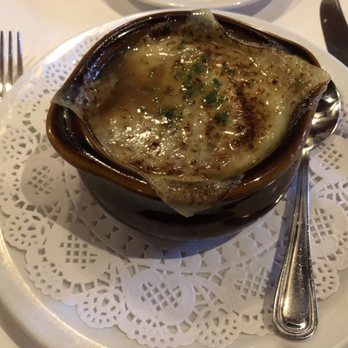 Le Petit Bistro - French onion soup. Pass! - French Near Me - Mountain View, California Le Petit Bistro - French onion soup. Pass! - French Near Me - Mountain View, California