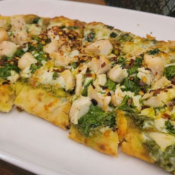 Enza's Delicatessen & Market - Chicken pesto and spinach flatbread - Breakfast & Brunch Near Me - Silverthorne, Colorado
