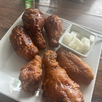 Bonchon Columbia - Mixed 6 PC 4Wings 2 Drums - Chicken Wings Near Me - Columbia, Maryland Bonchon Columbia - Mixed 6 PC 4Wings 2 Drums - Chicken Wings Near Me - Columbia, Maryland