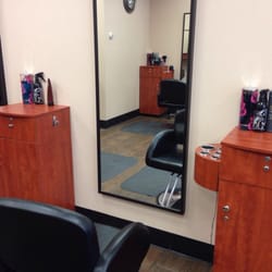 Salon Vita Bella - Moderately priced, professional atmosphere, friendly, knowledgeable , family salon.